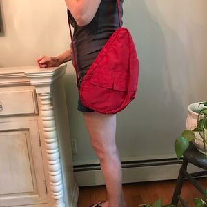 Healthy Back Bag in Red Microfiber